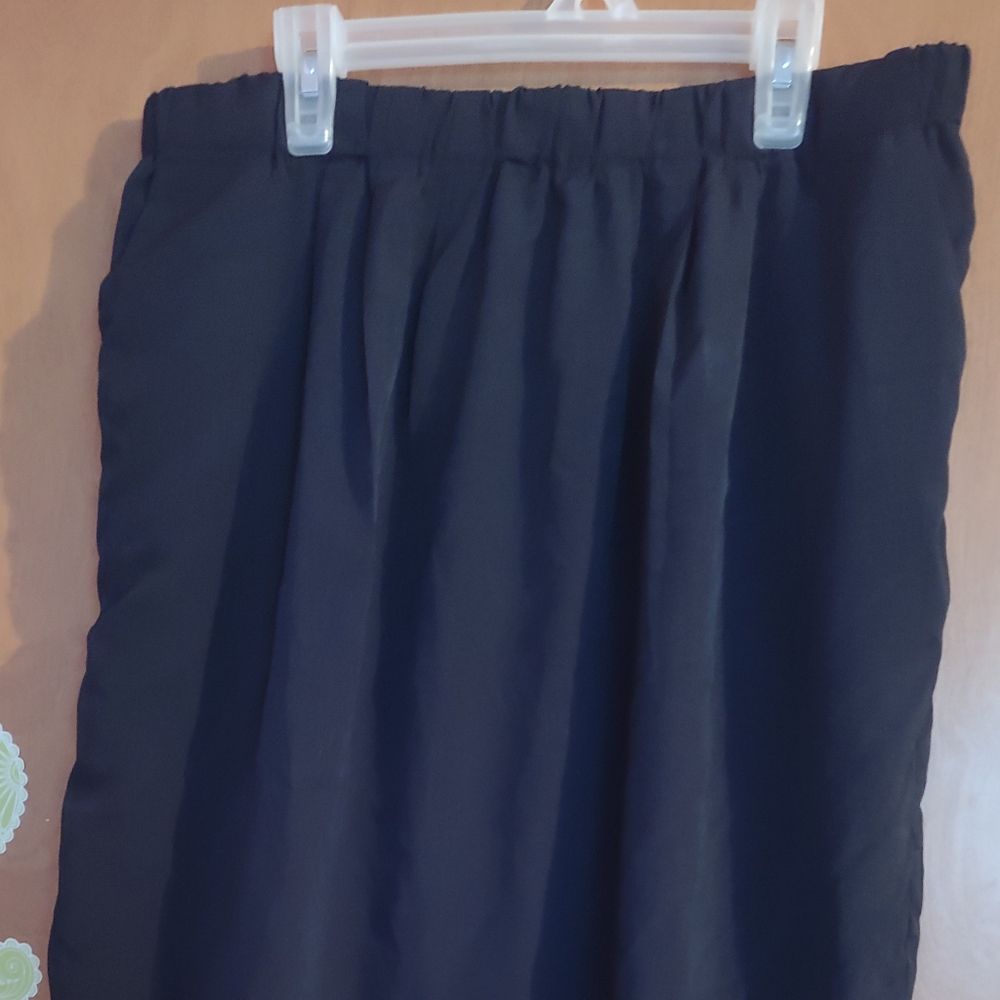 LaReine Skirt